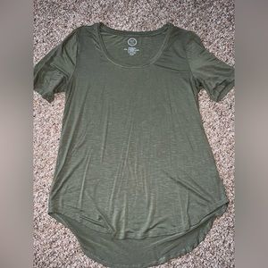 Maurice’s 24/7 tee